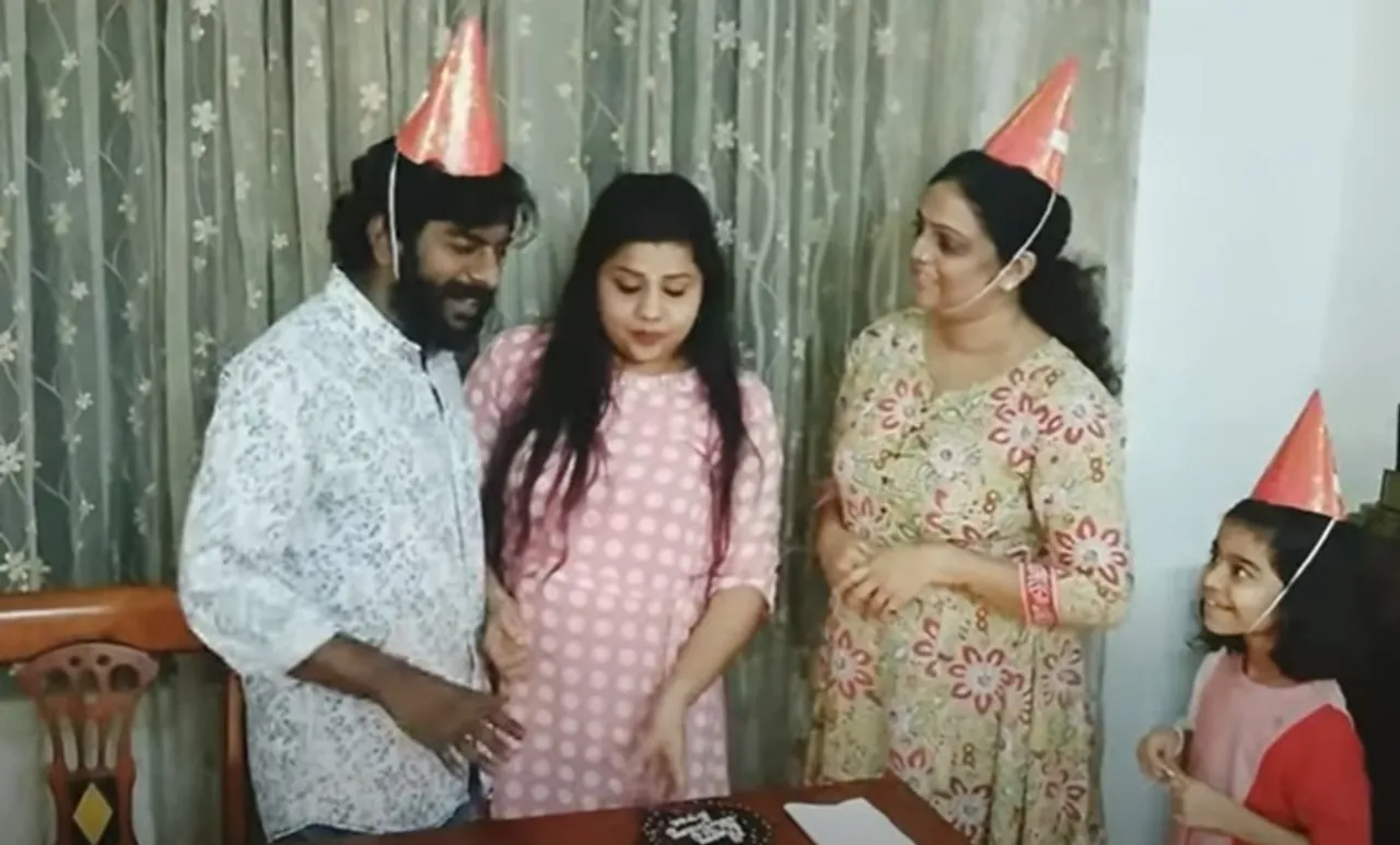 Chakkappazham, Chakkappazham latest episode, Chakkappazham latest episode aswathy sreekanth, Chakkappazham today episode, Chakkappazham last episode, Chakkappazham episode 1, Chakkappazham cast, Chakka pazham cast, Chakkappazham actress name, Chakkappazham serial, Chakkappazham actress pallavi, Chakkappazham director, Chakkappazham cast lakshmi, Chakkappazham cast lalitha, Chakkappazham episodes, Aswathy Sreeekanth, Aswathy Sreeekanth photos, Aswathy Sreeekanth videos, Aswathy Sreeekanth chakkappazham, അശ്വതി ശ്രീകാന്ത്, ചക്കപ്പഴം