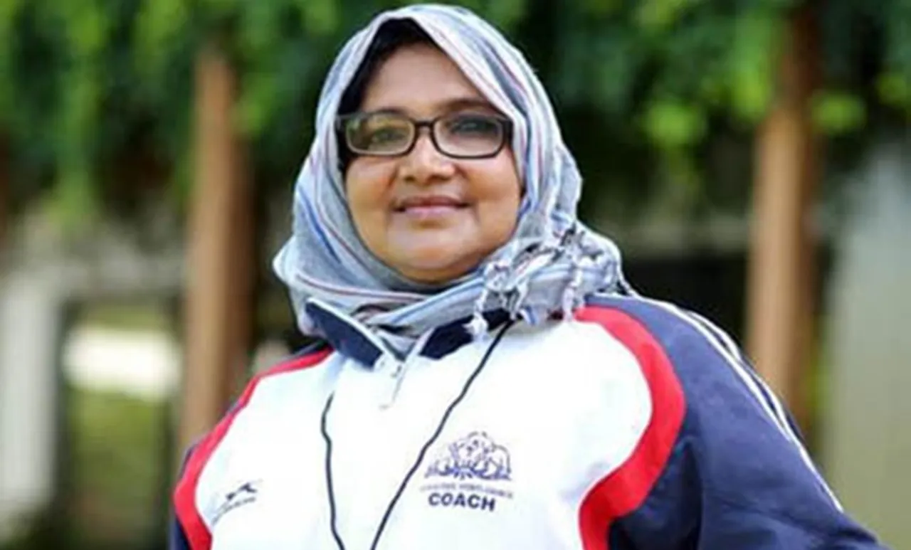 Football coach fousiya, KOZHIKODE Fousiya Mambatta Kerala s first female footballer and coach has passed away,ഫുട്‌ബോള്‍താരവും പരിശീലകയുമായ ഫൗസിയ മാമ്പറ്റ അന്തരിച്ചു, iemalayalam, ഐഇ മലയാളം