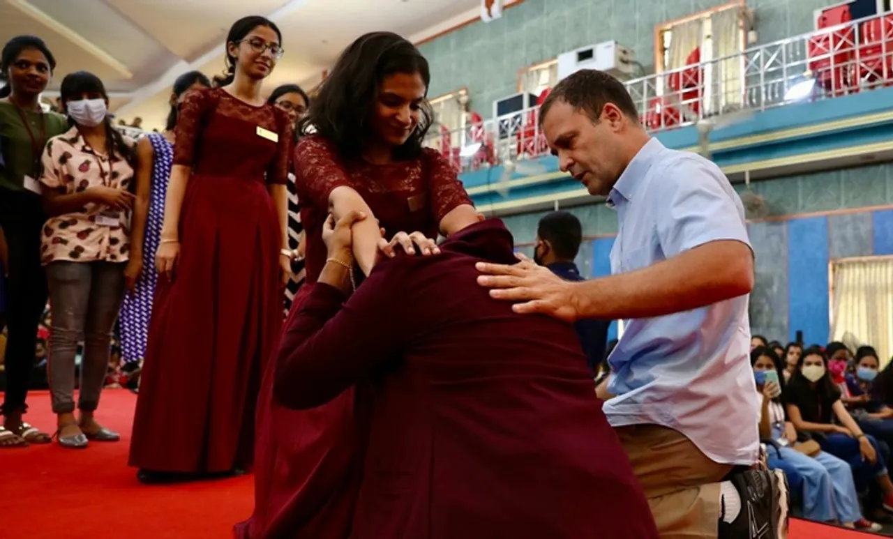 Kerala Assembly Elections 2021, നിയമസഭാ തിരഞ്ഞെടുപ്പ് 2021, Rahul Gandhi, രാഹുല്‍ ഗാന്ധി, Aikido Martial Arts, അക്കിഡൊ,UDF, യുഡിഎഫ്, St. Theresa's College, രാഹുല്‍ ഗാന്ധി സെന്‍റ്. തെരേസാസ് കോളജ്, Rahul's Video teaching Aikido, IE Malayalam, ഐഇ മലയാളം