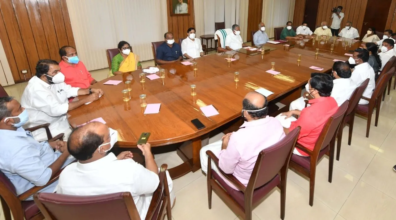 LDF Government, പിണറായി സർക്കാർ, Pinarayi Vijayan Cabinet, പിണറായി വിജയൻ, Cabinet Ministers, Pinarayi Vijayan, KK Shailaja, P Rajeev, MB Rajesh, Veena George, MV Govindan, R Bindhu, ഐഇ മലയാളം, ie malayalam