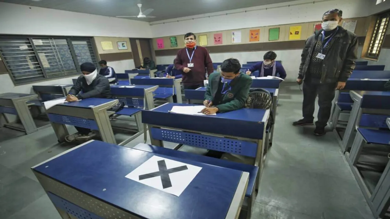 cbse exam, cbse exam for major subjects, cbse exam dates, indian express, സിബിഎസ്ഇ, സിബിഎസ്ഇ പ്ലസ്ടു പരീക്ഷ, സിബിഎസ്ഇ 12ാം ക്ലാസ്, സിബിഎസ്ഇ 12ാം ക്ലാസ് പരീക്ഷ, education news in malayalam, ie malayalam