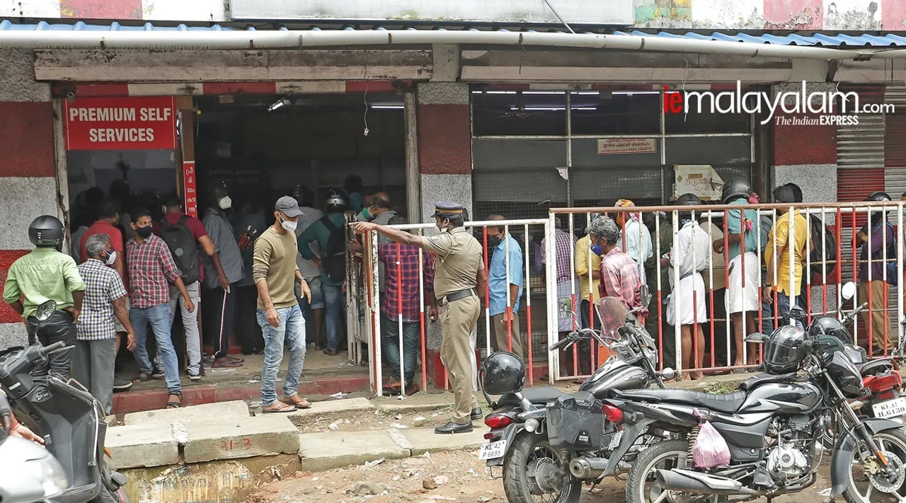 liquor shops kerala, enhancement of liquor outlets, high court, HC on kerala government decision to open more liquor shops, bevco, facility in liquor shops kerala, HC on facility in liquor shops kerala, kerala news, latest news, news in malayalam, malayalam news, indian express malayalam, ie malayalam