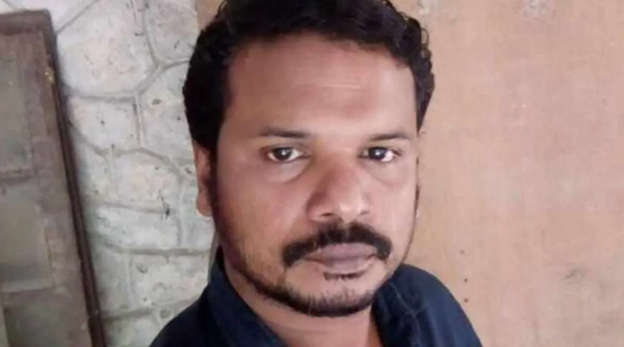 zoo employ dies of snake bite, snake bite death, king cobra, trivandrum zoo, trivandrum zoo employ snake bite, ie malayalam