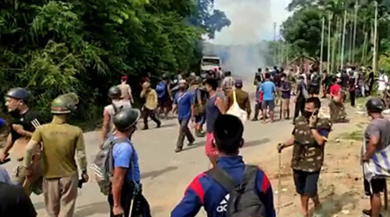 MHA meeting, Assam-Mizoram border row, MHA meeting on Assam-Mizoram dispute, Assam news, Northeast news, Indian Express, അസം മിസോറാം, അസം മിസോറാം അതിർത്തി, അസം മിസോറാം അതിർത്തി തർക്കം, അസം-മിസോറാം, അസം-മിസോറാം അതിർത്തി, അസം-മിസോറാം അതിർത്തി തർക്കം, അസം, മിസോറാം, അതിർത്തി, കേന്ദ്രസേന, malayalam news, വാർത്ത, വാർത്തകൾ, news in malayalam, latest news, latest news in malayalam, ie malayalam