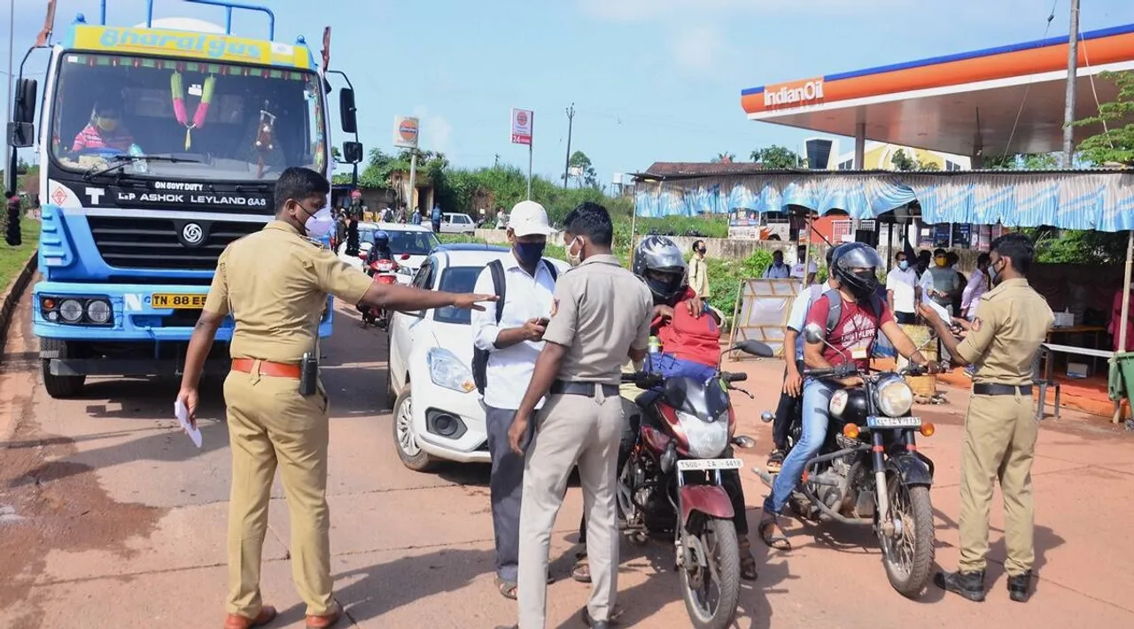 Kerala, Karnataka, border