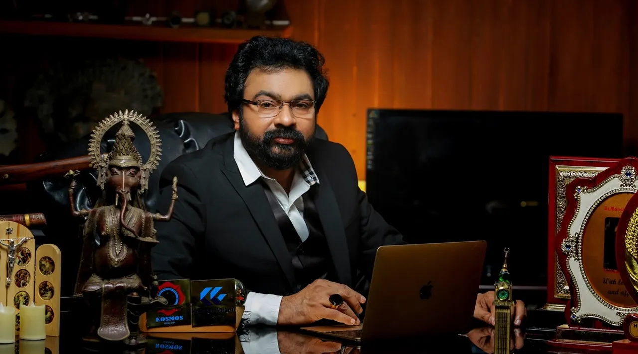 Monson Mavunkal, മോന്‍സണ്‍ മാവുങ്കല്‍, Fraud Case, പുരാവസ്തു തട്ടിപ്പ്, Monson Mavunkal Fraud Case, K Sundhakaran, കെ സുധാകരന്‍, K Sudhakaran Monson Mavunkal, Monson Mavunkal frau case Police, Monson Mavunkal fraud case IG Lakshmana, Monson Mavunkal frau case DIG S Surendran, Monson Mavunkal frau case Manoj Abraham, Monson Mavunkal frau case former DGP Loknath Behra, Monson Mavunkal frau case Jiji Thomson, Monson Mavunkal frau case Crime Branch, Kerala News, latest news, Monson Mavunkal frau case news, indian express malayalam, IE Malayalam, ഐഇ മലയാളം