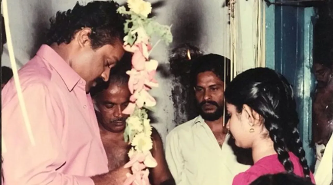Divya Unni, Divya Unni childhood photo, Divya Unni with Suresh Gopi