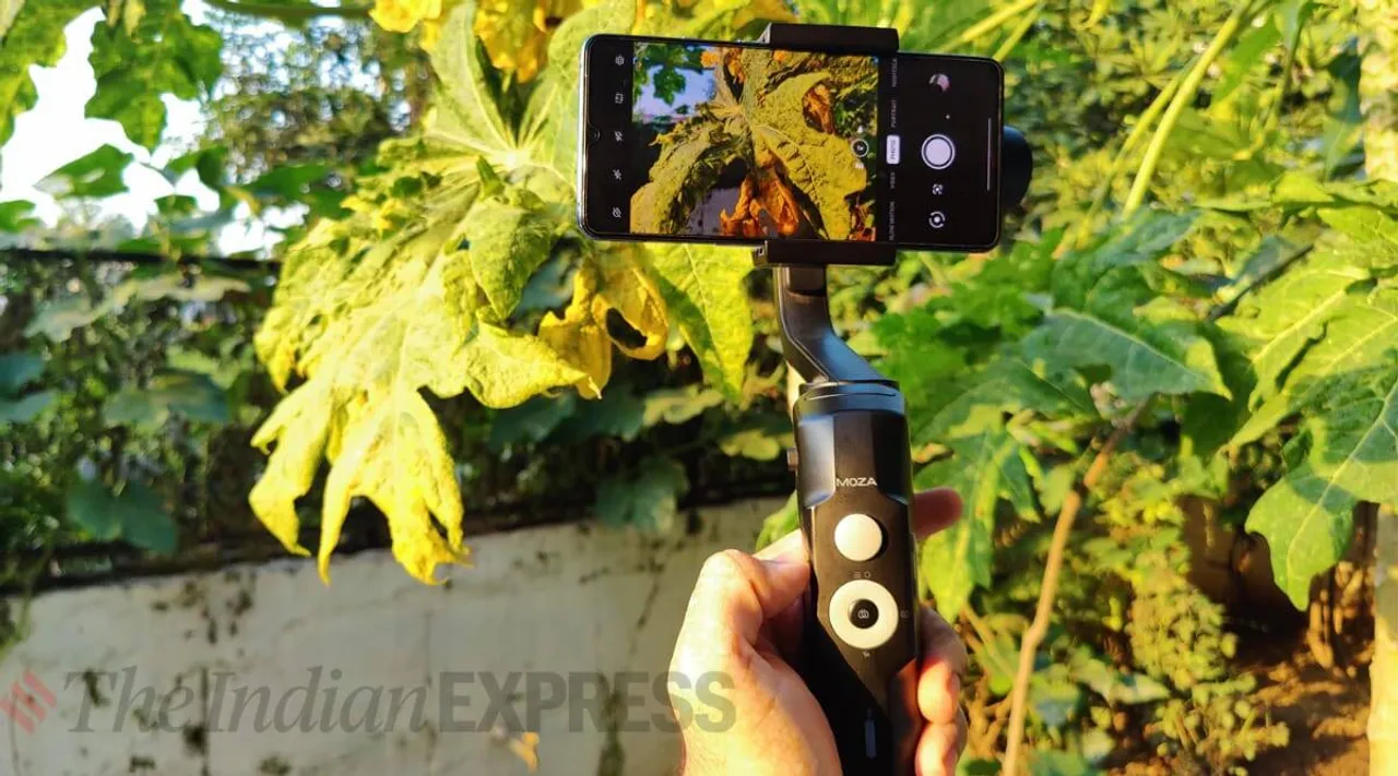 smartphone filmmaking, How to shoot mobile video, best gimbals, best mics, smartphone video equipment, DJI Osmo, Rode mic, Moza Mini S, Ring lights, best tripods, ഗിംബൽ, ജിംബൽ, ട്രൈപോഡ്, സ്മാർട്ട്ഫോൺ, ലാപൽ മൈക്ക്, ലാവ് മൈക്ക്, ലാവിയൽ മൈക്ക്, ഷോട്ട്ഗൺ മൈക്ക് , IE Malayalam