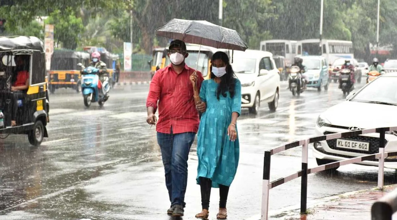 Rain , Monsoon, Umbrella, മഴ , Iemalayalam
