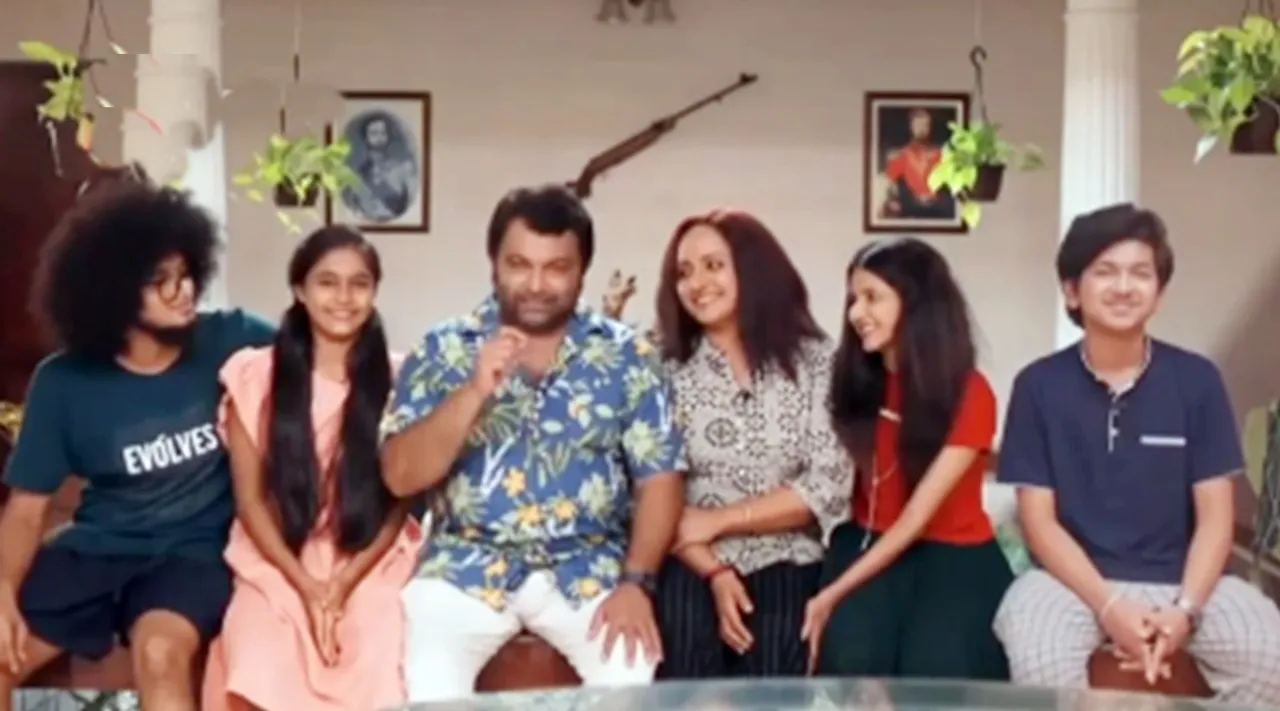 Erivum Puliyum, uppum mulakum, Erivum Puliyum latest serial, biju sopanam, nisha sarang , Erivum Puliyum first episode, Erivum Puliyum biju sopanam interview, Erivum Puliyum nisha sarang inteview, Erivum Puliyum rishi s kumar interview, Erivum Puliyum shivani menon interview, Erivum Puliyum parukkutty, parukutty video, Zee Keralam, Zee Keralam Erivum Puliyum