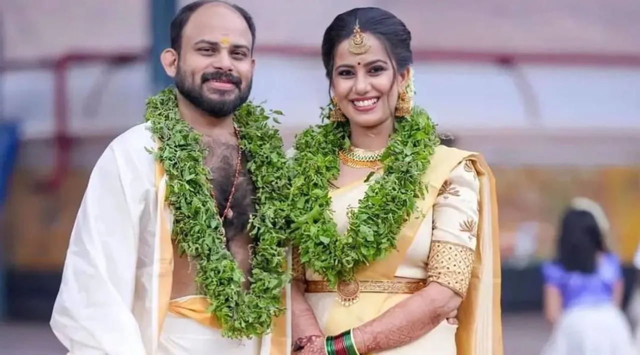 devika nambiar, singer vijay madhav,ie malayalam