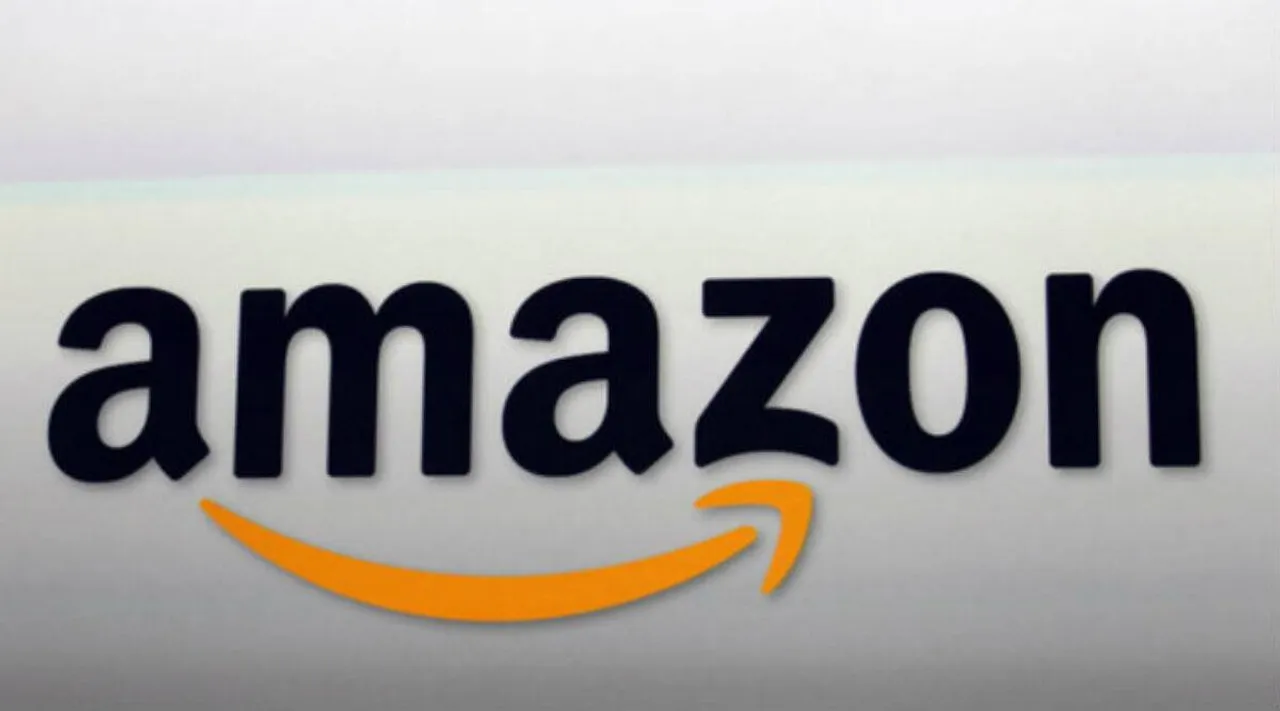 Amazon, FIR against Amazon, FIR against Amazon Thiruvananthapuram police, National flag code violation