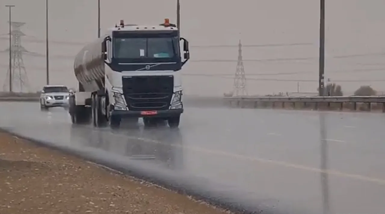 UAE rain, UAE rain updates, UAE rain alert