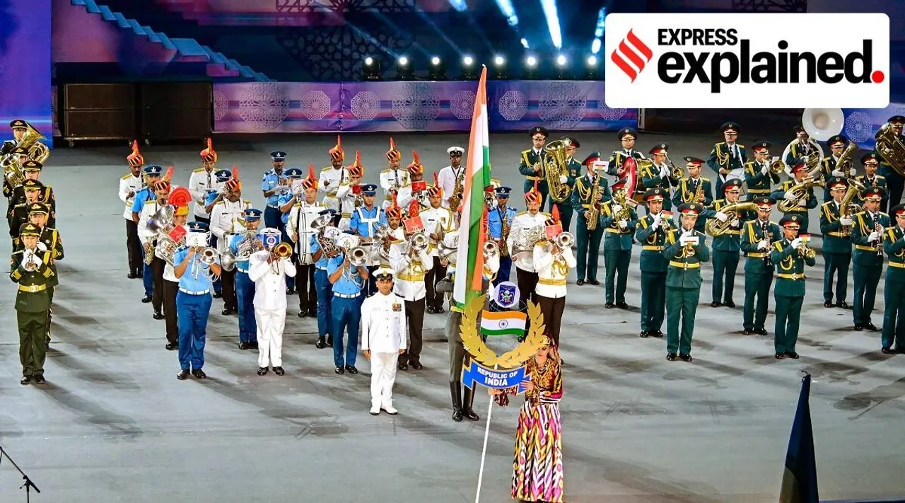 സൈനിക പതാകകളും ബാഡ്ജുകളും: ഇന്ത്യ സ്വീകരിച്ച മൗണ്ട് ബാറ്റണ്‍ പ്രഭുവിന്റെ നിര്‍ദേശങ്ങള്‍ എന്തൊക്കെ?