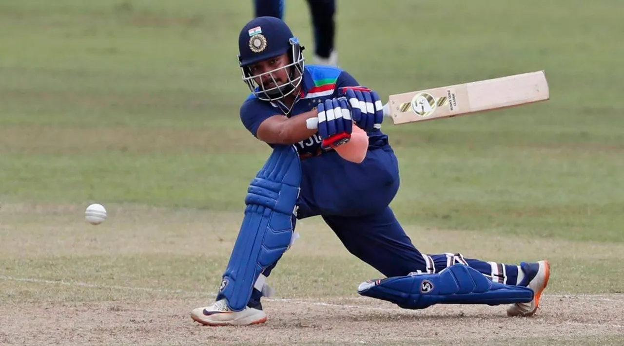 Prithvi Shaw, Cricket