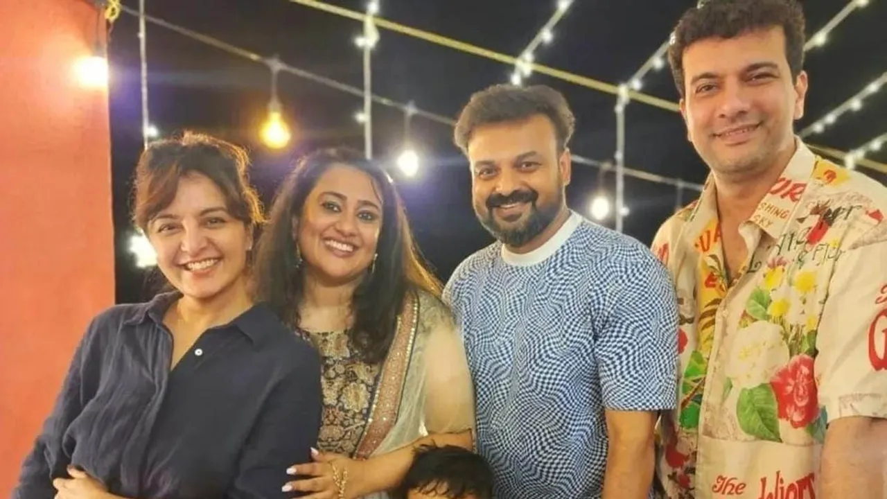 Ramesh Pisharody, Manju Warrier, Kunchacko Boban