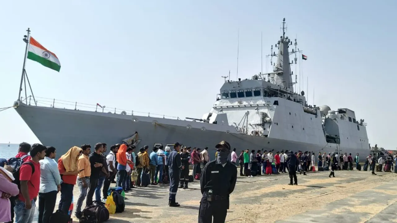 Sudan Evacuation, Crisis