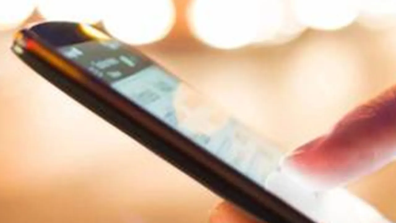 cellphone, trouser pocket, testosterone levels, sperm counts, radiation, electromagnetic radiation
