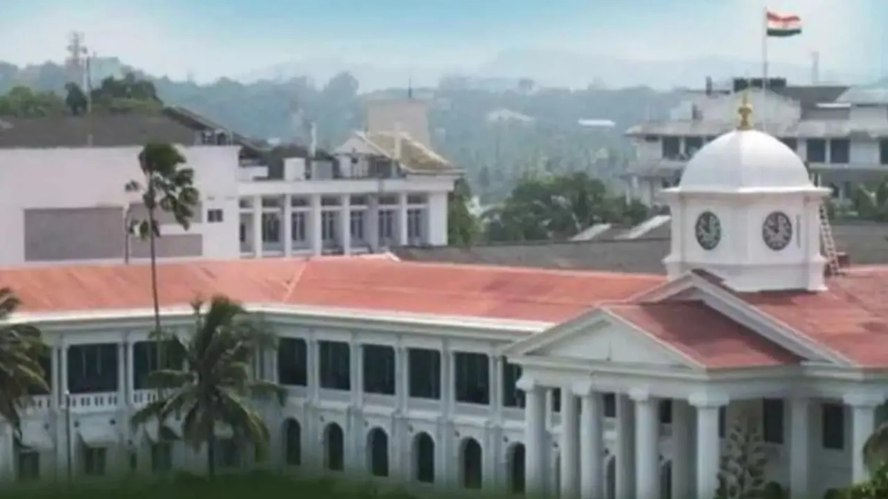 Mass retirement of Kerala Government Employees, kerala News