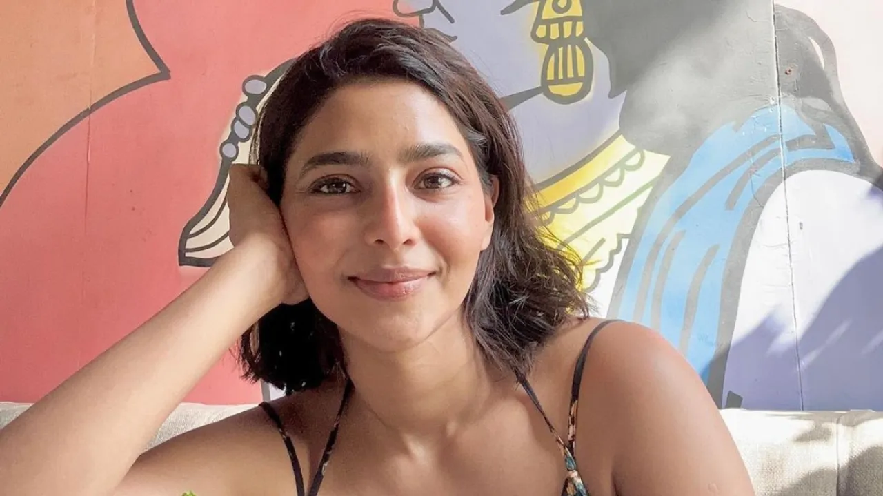 Aishwarya Lekshmi| Twitter Account| Malayalam Actress