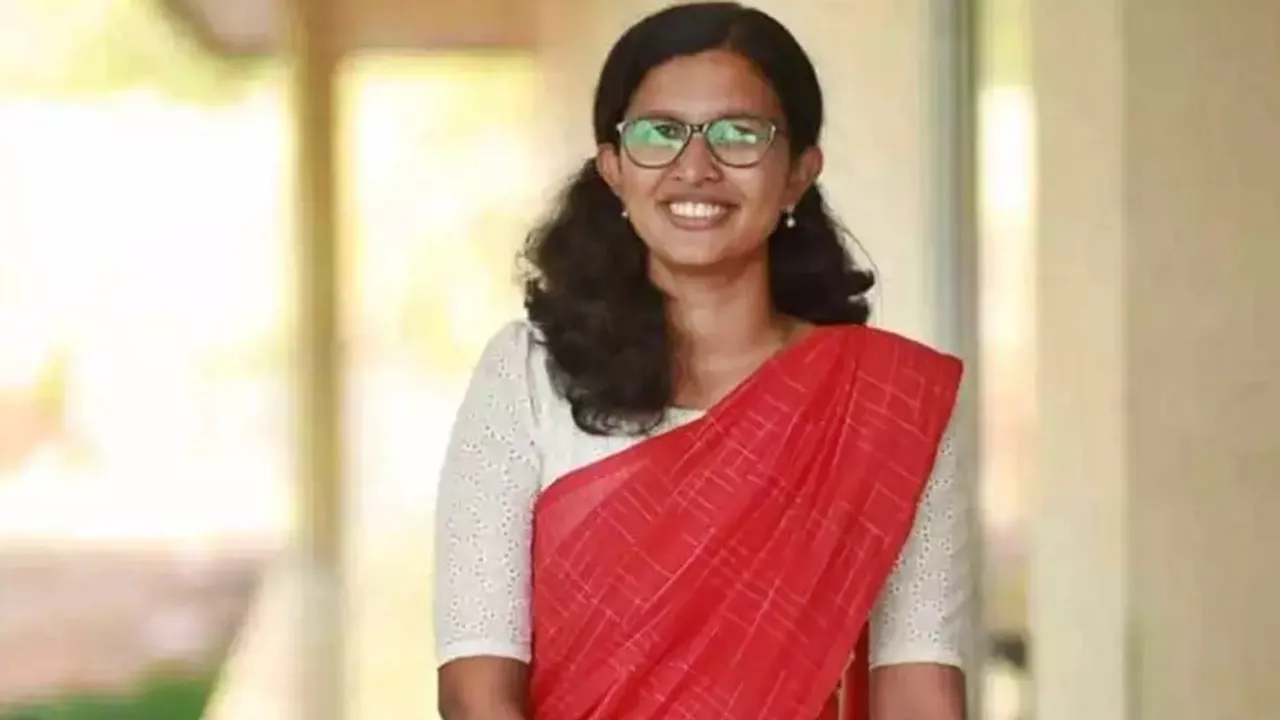 K Vidhya | Fake Certificate | SFI