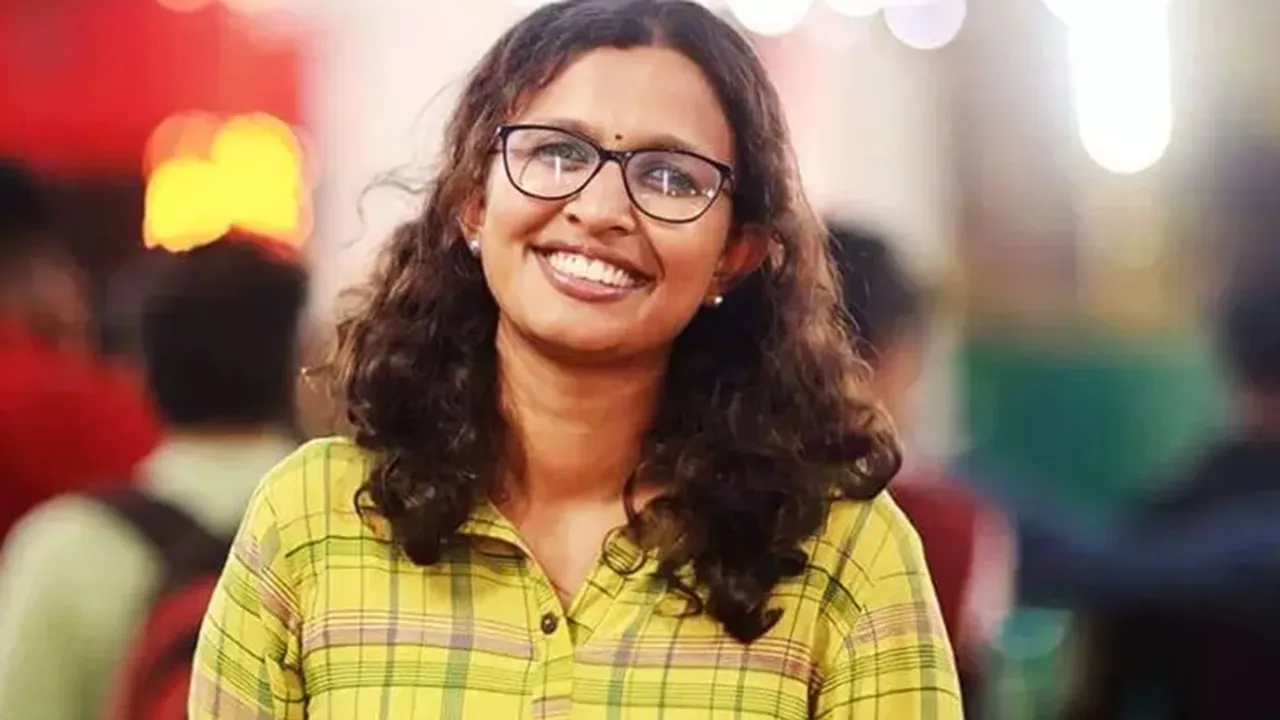 Vidhya, sfi, ie malayalam