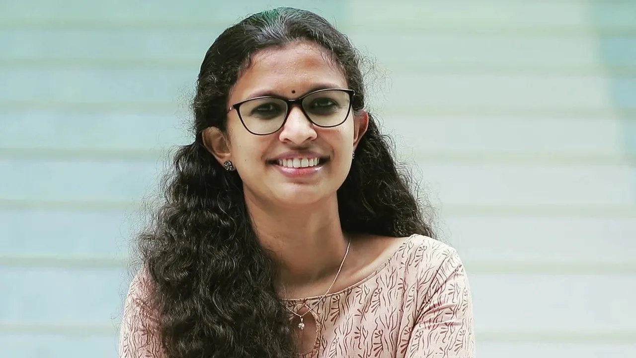 Vidhya| sfi| ie malayalam|fake certificate controversy