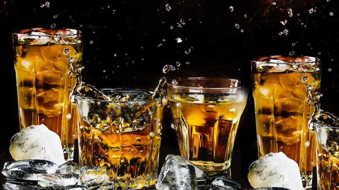 alcohol|drinks|sleep|alcohol drinking