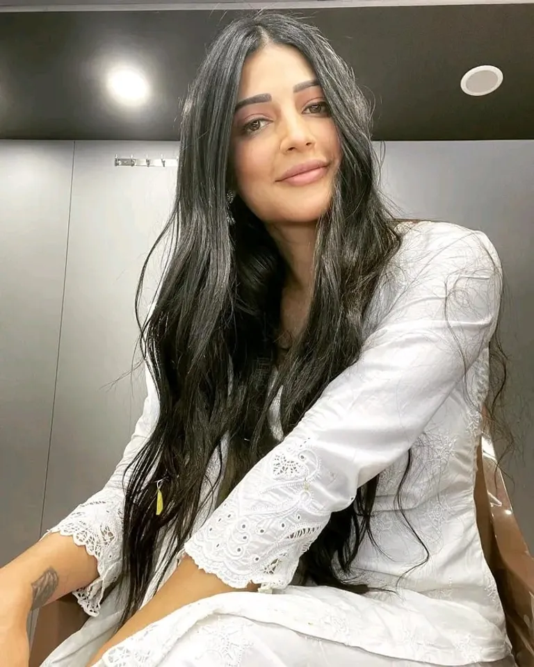 Shruti Haasan 10