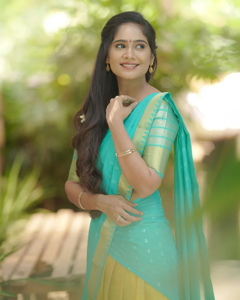 Tejaswini Gowda 