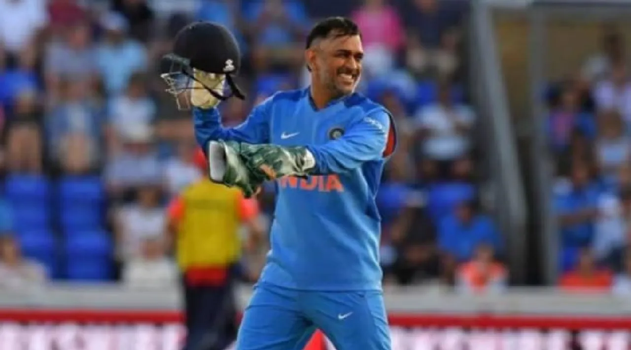 MS Dhoni on leadership Tamil News 