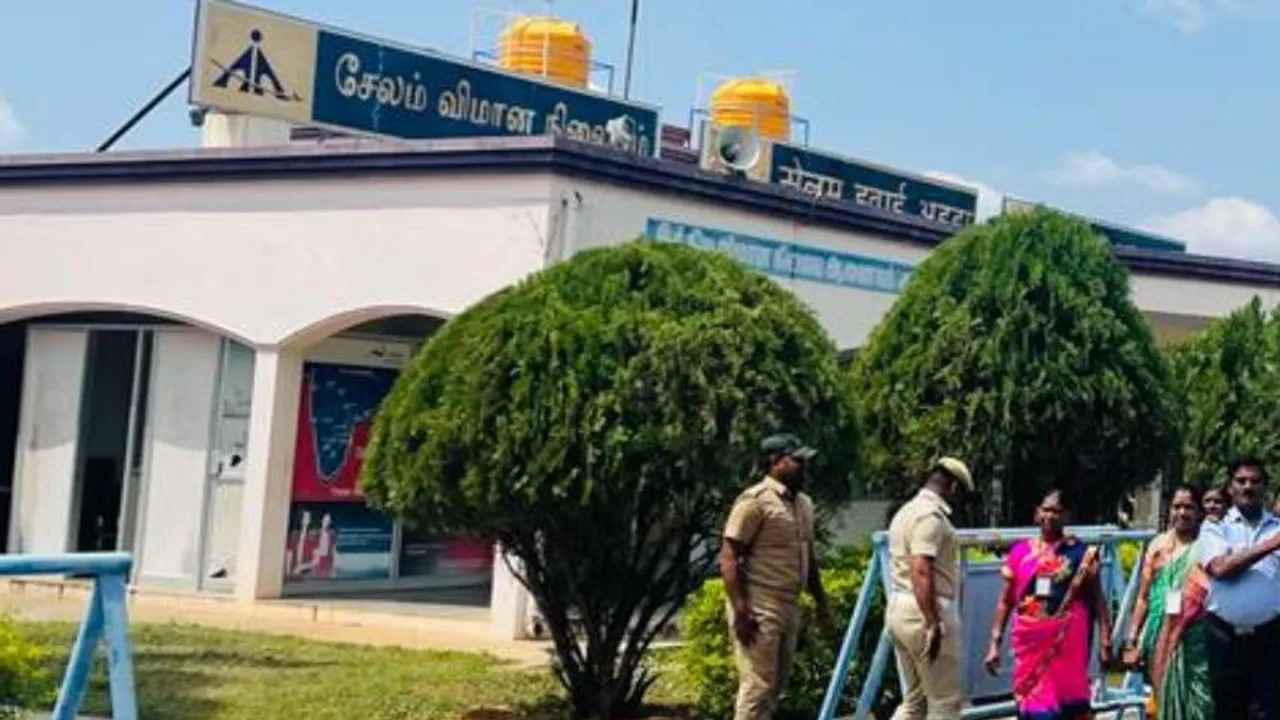 Salem Airport