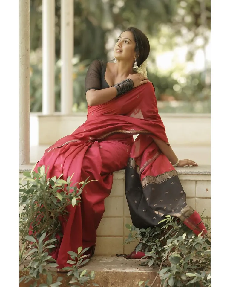 Swathi Konde Stylish