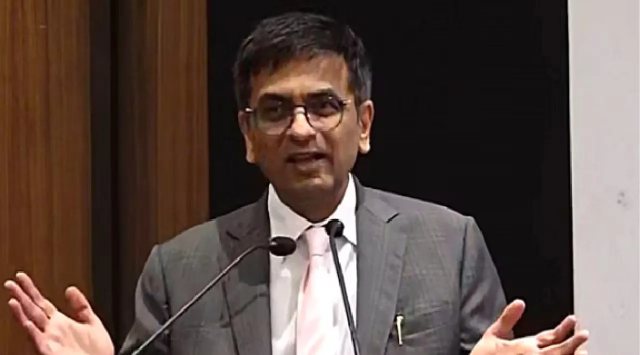 Ayodhya dispute solution CJI Chandrachud Prayed to God Tamil News 