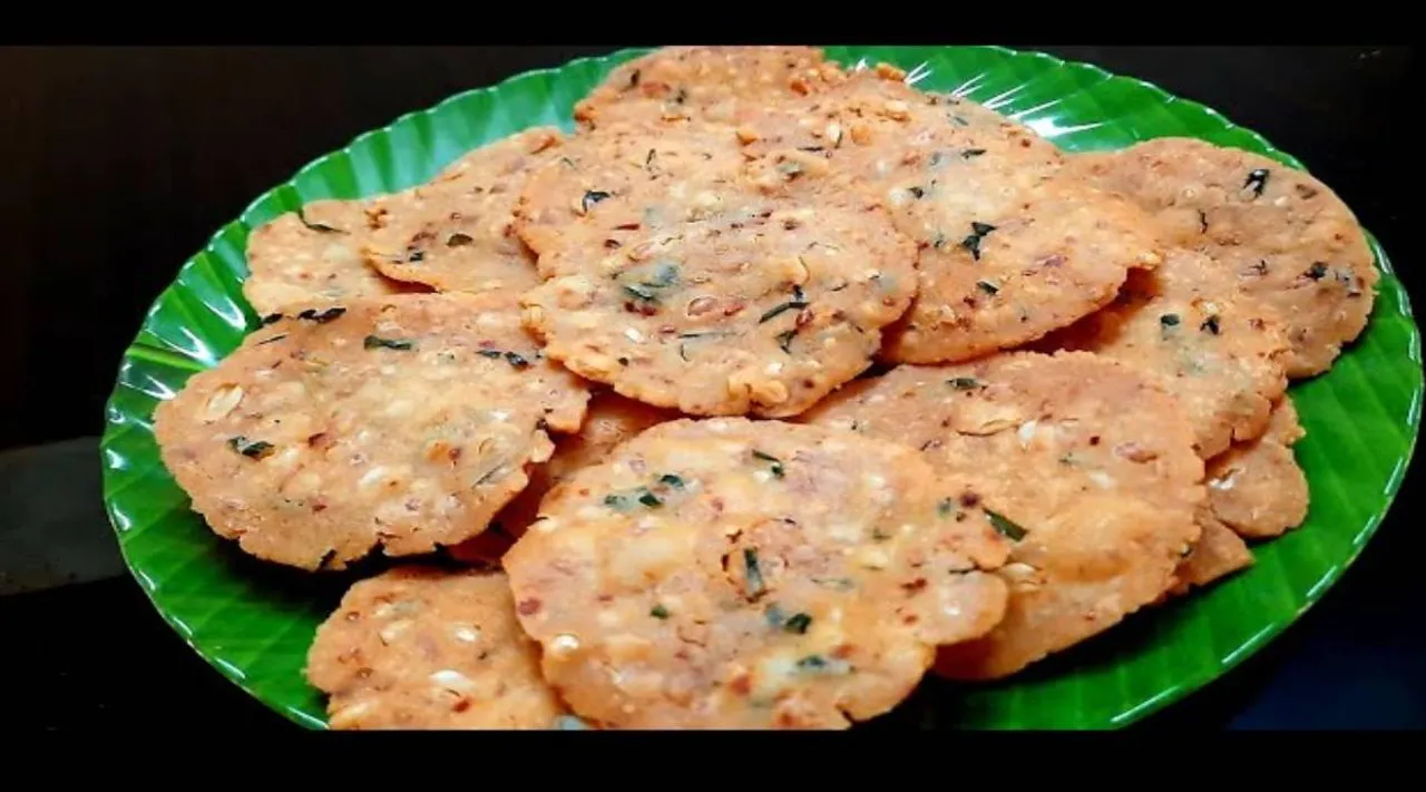  Thattai