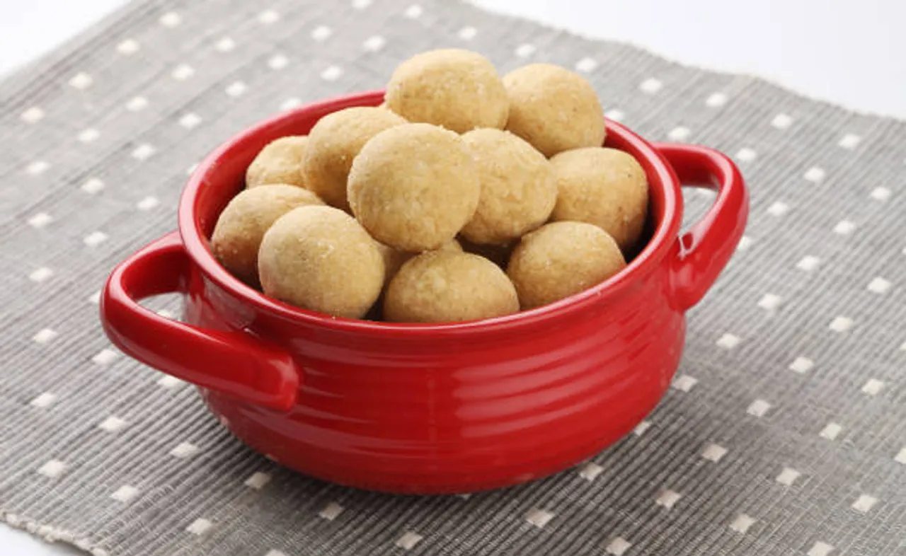 rava ladoo