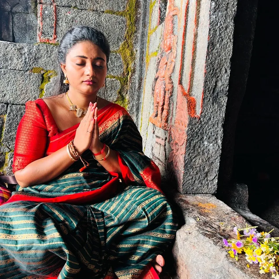Gomathi Prya1