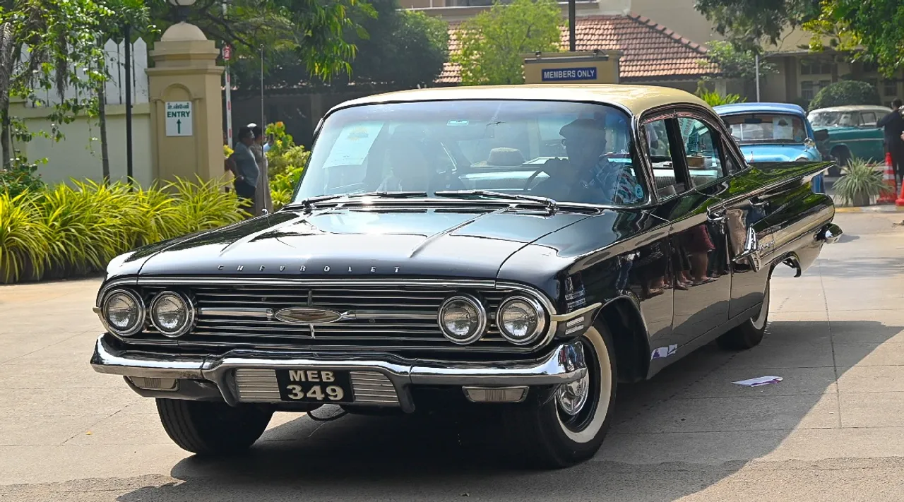 Vintage car exhibition in Coimbatore photos  Tamil News