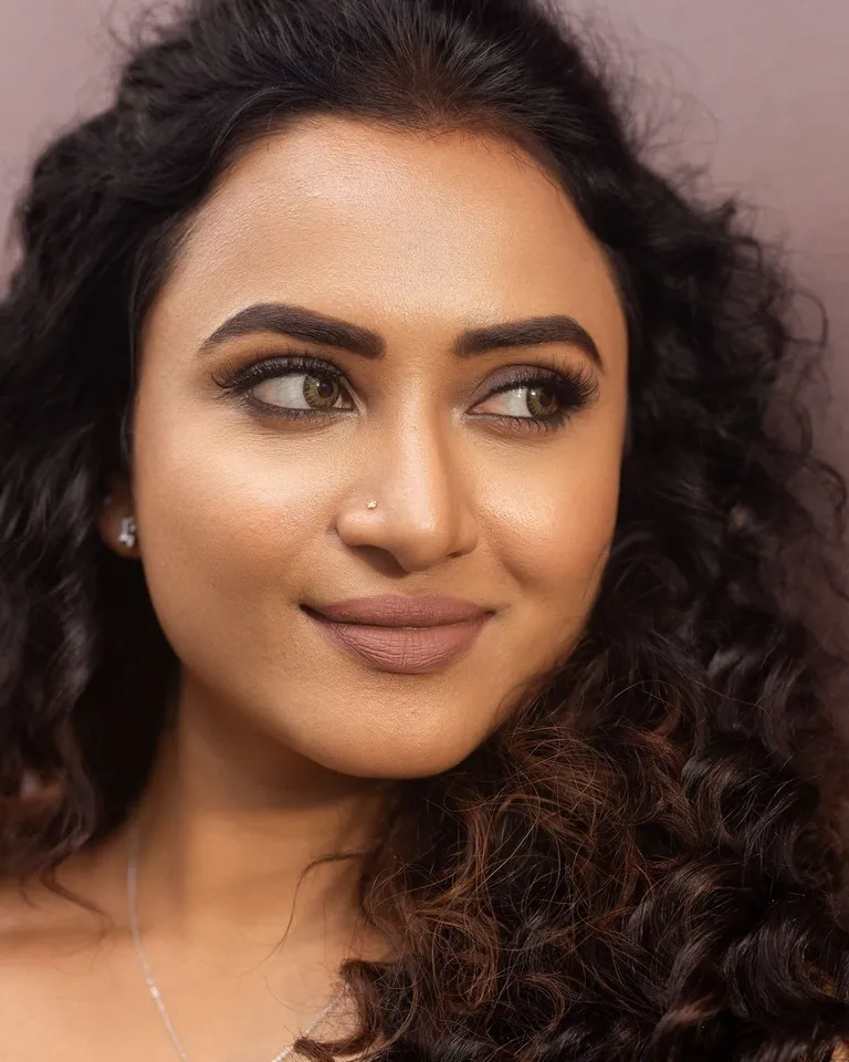 Janani Ashk