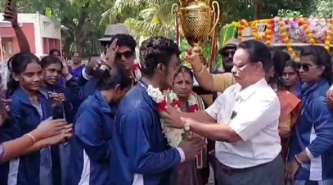 Pondy students