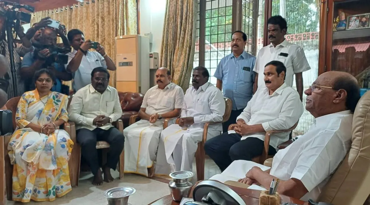 Anbumani and Ramadoss Meeting
