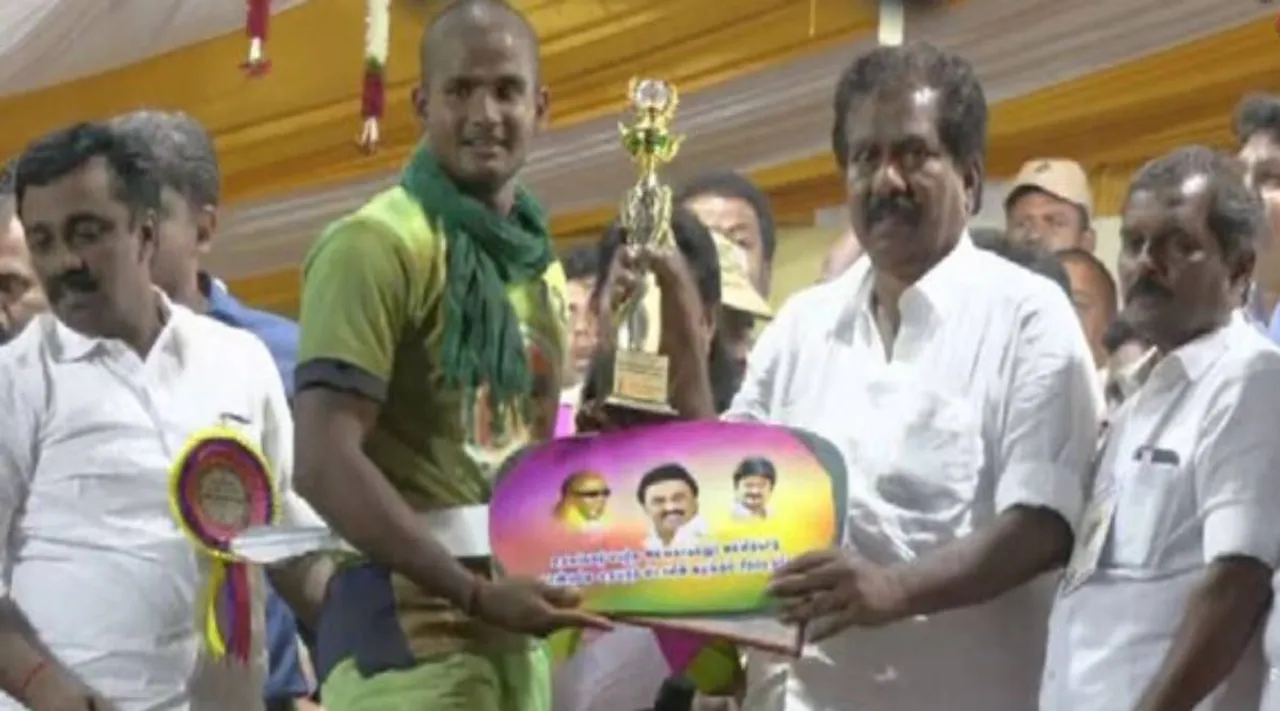 alanganallur jalli