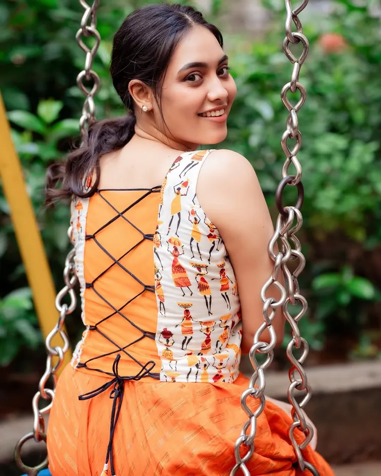 Janani Pavithra 
