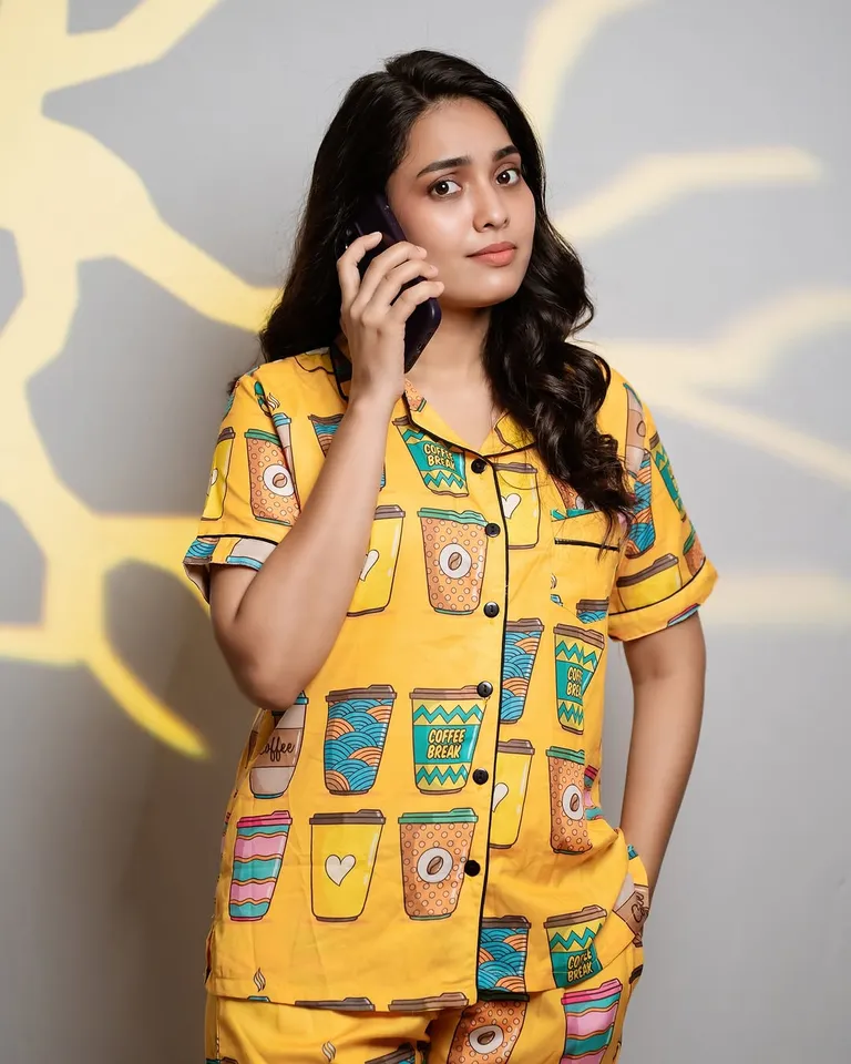 Janani Pavithra 
