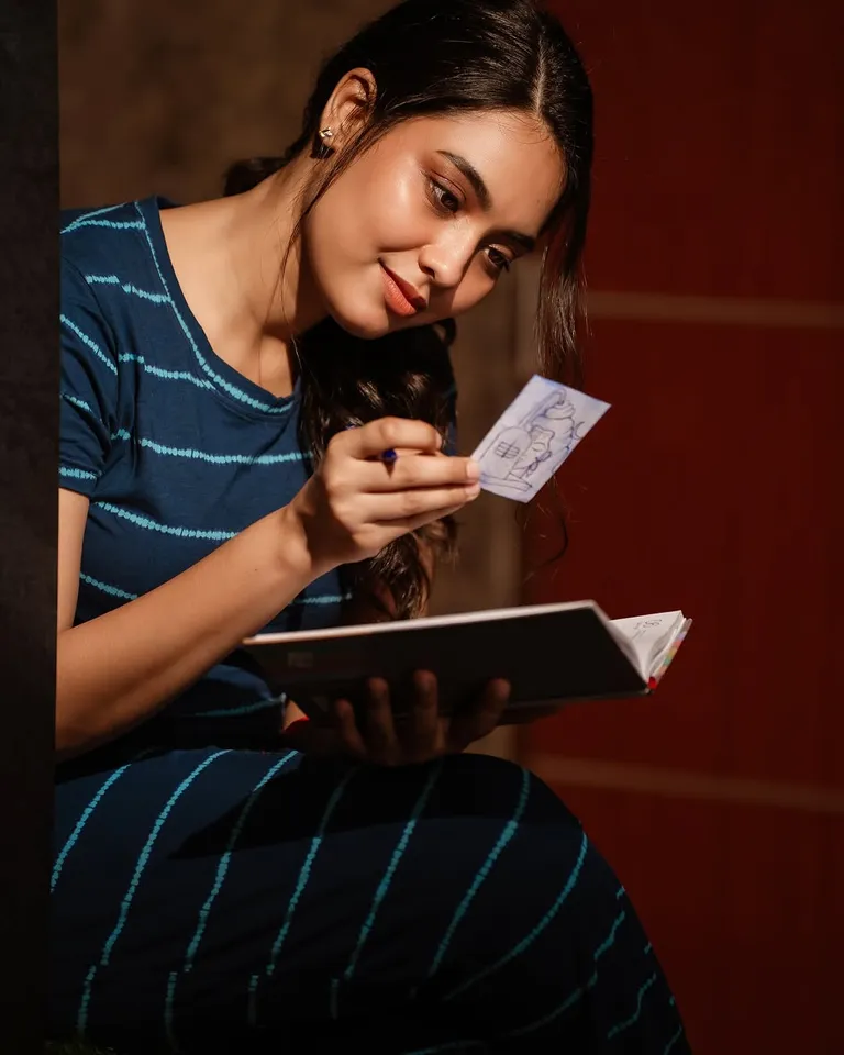 Janani Pavithra 