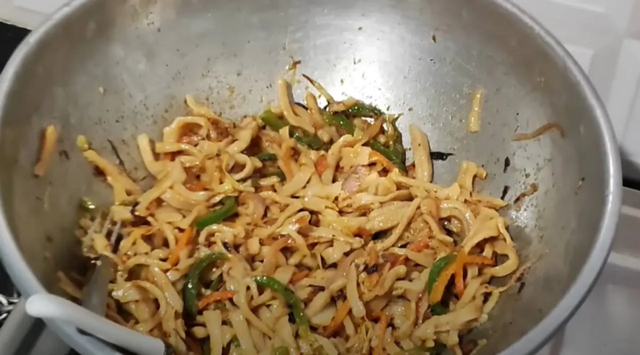 noodles chapati flour