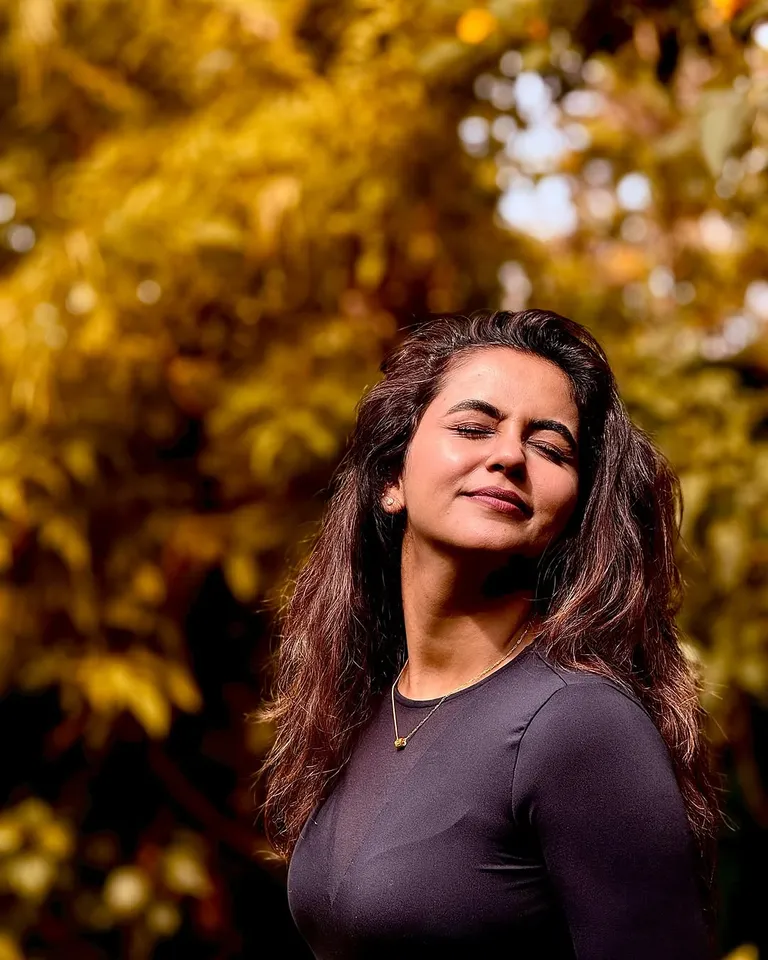 Kayal Actress