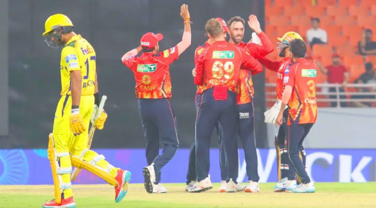 Stephen Fleming CSK 4th straight loss frustrating season Tamil News 