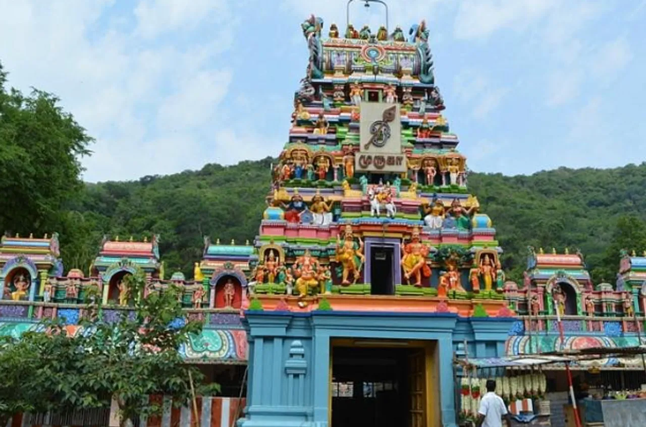 pazhamudhir solai temple madurai