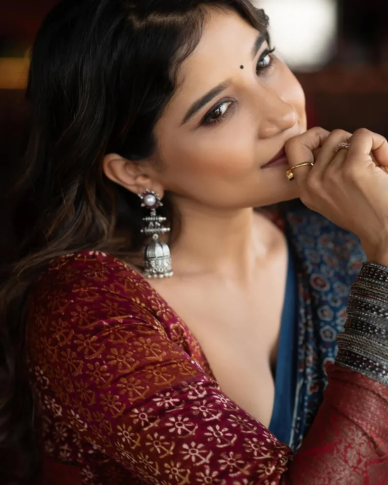 sakshi agarwal 